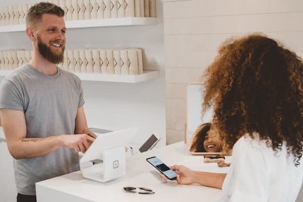 eCommerce Fashion Marketplace Platform — UK Multi-Brand Retailer